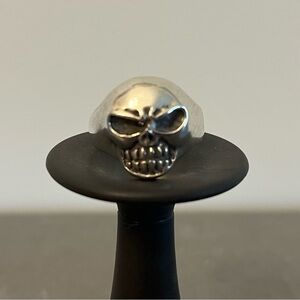 Silver Skull Ring